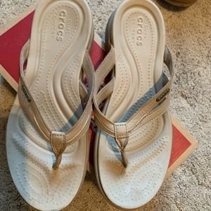 Croc flip flops size 9